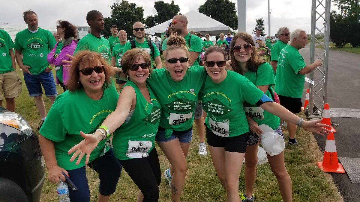 Ecares Agents Participating In The Arthritis Foundation Run/Walk To Milwaukee Irish Fest